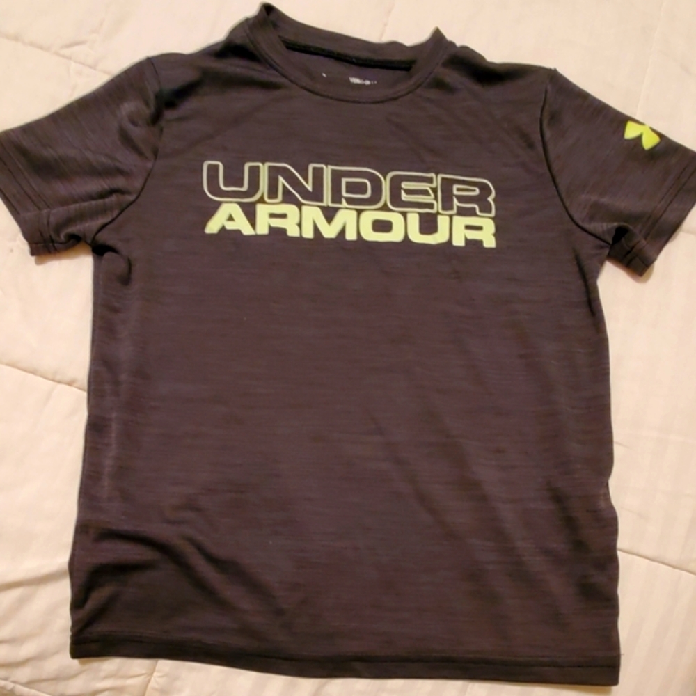 Boys under armour shirt
